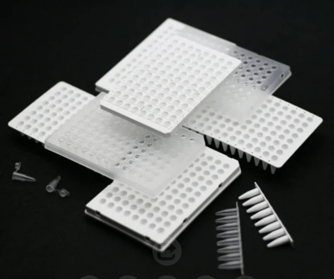 Hoe selecteert u de juiste PCR-platen en -buisjes voor uw toepassing?