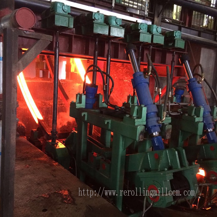 TMT棒 /变形钢筋的钢厂生产线，每年产量