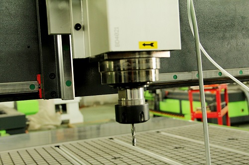 Como escoller o fuso da máquina de enrutador CNC?