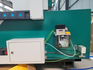 Stroj za lasersko rezanje vlaken DA-1530L