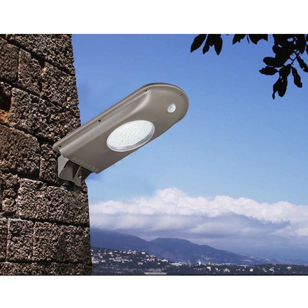Modern Smart Control Outdoor Street Solar Lamp