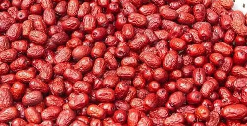 Drying of red jujube by drying technology