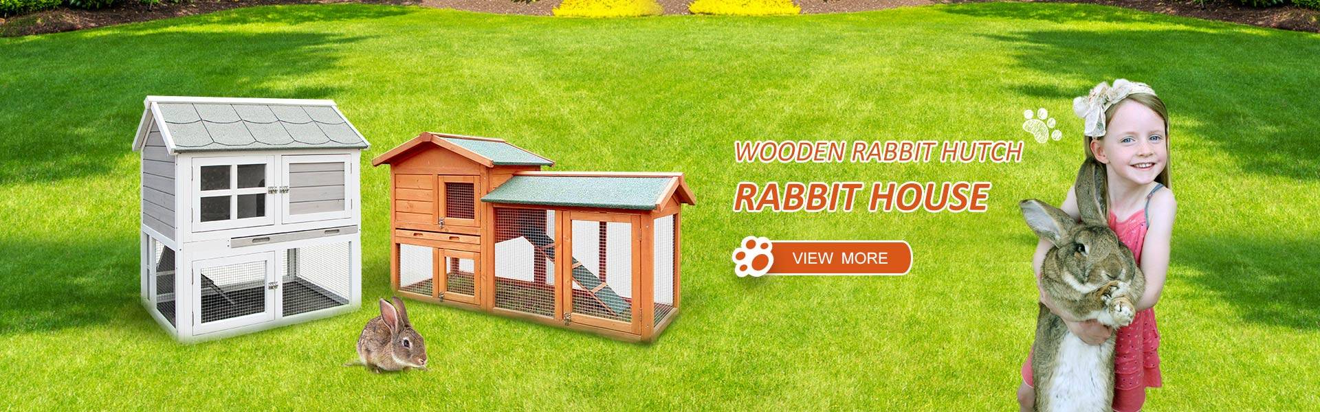 Wooden rabbit hutch/ rabbit house