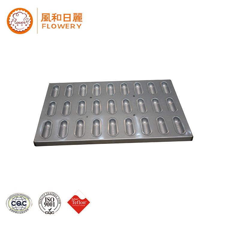 Hot selling mini muffin baking tray with low price
