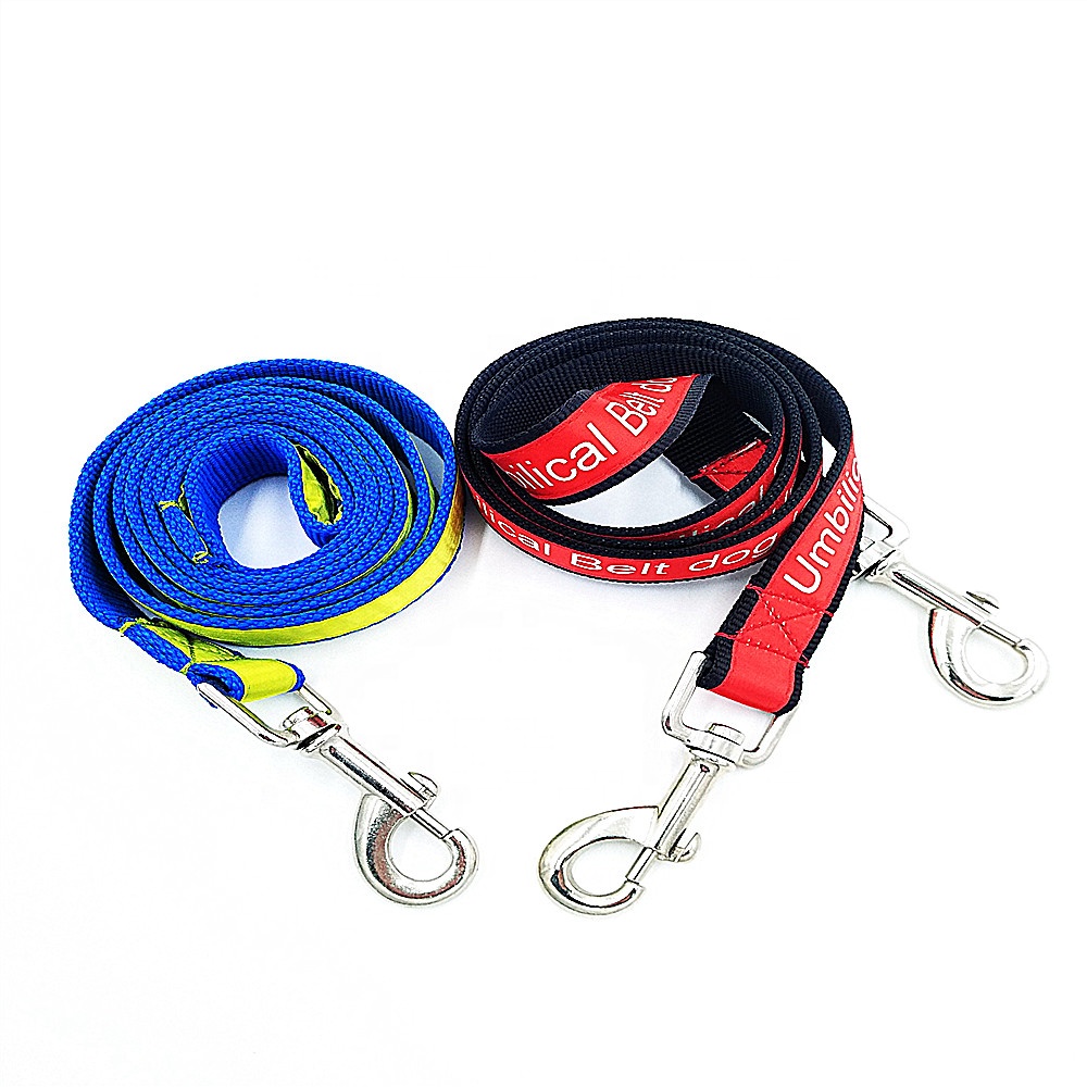 Wholesale Leather Rettleable Double Dog Leash With Printer Logo