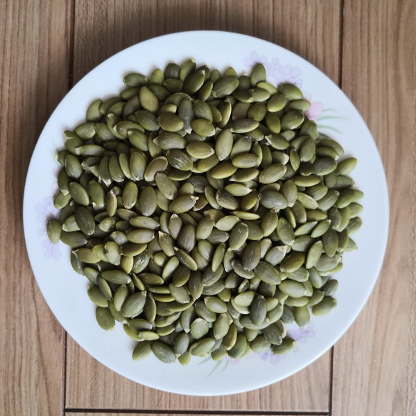 2017 High quality White Sunflower Seed -
 Shine skin pumpkin seed kernels – GXY FOOD