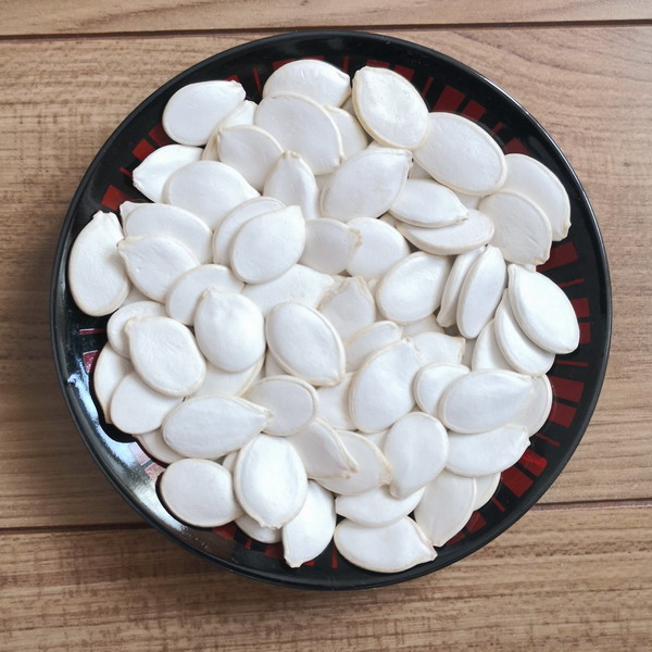 2017 High quality Almond Roasted Cargo Machine - Snow White Pumpkin Seeds – GXY FOOD