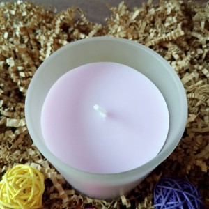 Scented Candle-1 Violet Noir Fragrance Scented Glass 8oz Candle with 100% Organic Soy Wax