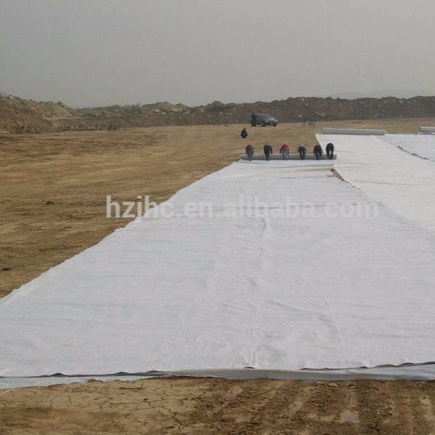 Thermally bonded geotextile for soil retainer/landfill