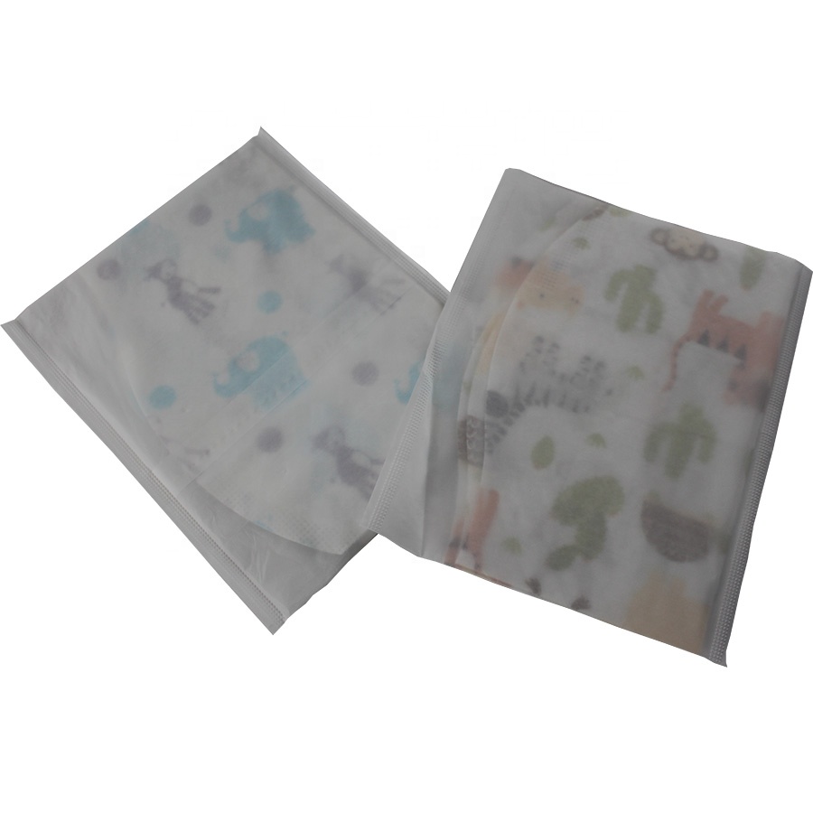 Mom favors disposable Baby Bibs Soft Material Adhesive Strip making stable