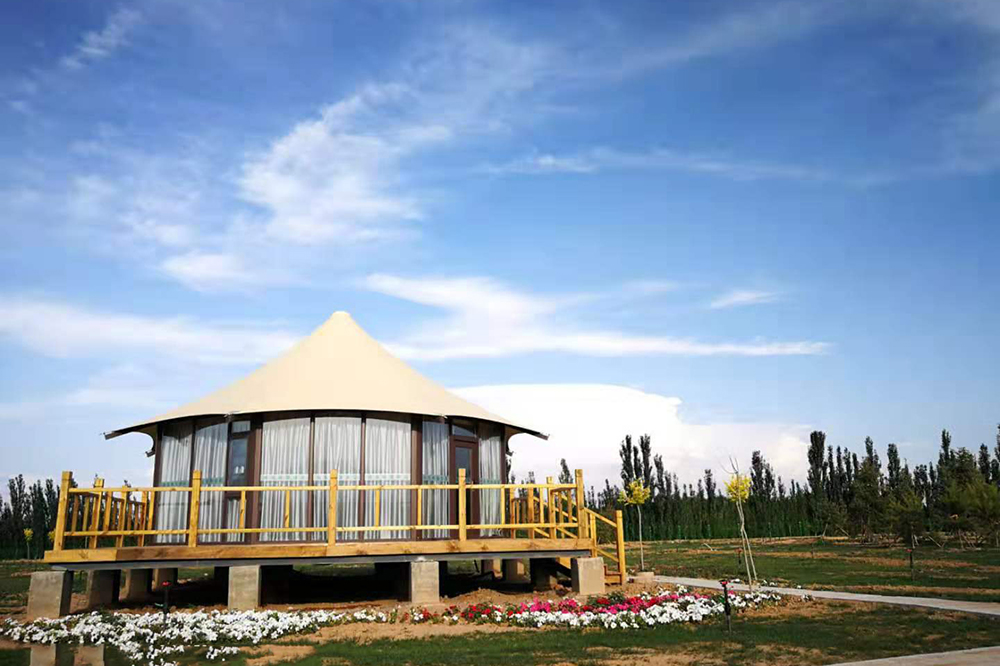 Eco-friendly Grassland Luxury Hotel Tent detail pictures