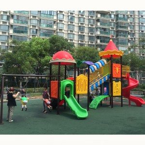 Gyerekek játszanak használt terület Playground Games Szabadtéri játszótér műanyag játszóház