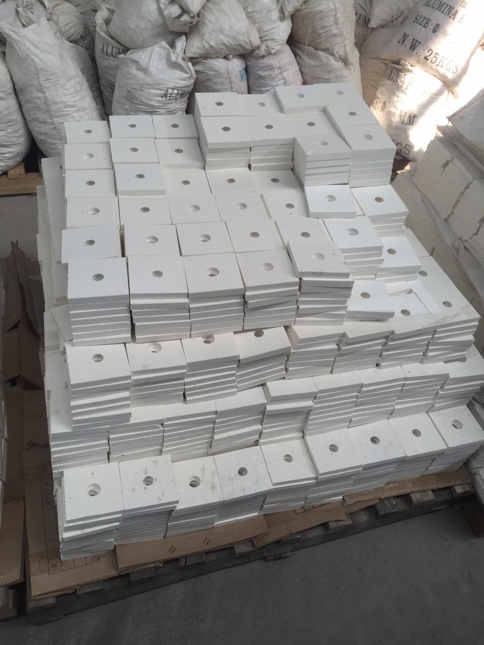 Supply OEM/ODM Lpg Self-preheat Nozzle -
 92% Alumina tiles, blocks – ZhongPeng