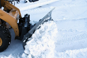 RSBM strong-curved moldboard Skid Steer Snow Blade