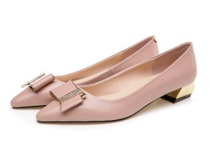 Women Light Pink Calfskin Pointed Flat Shoes