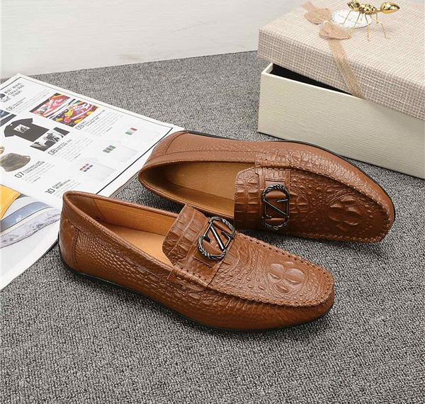 OEM Italian Tan Leather Designer Shoes Alligator Cowhide Slip-On Men Loafers With Buckle