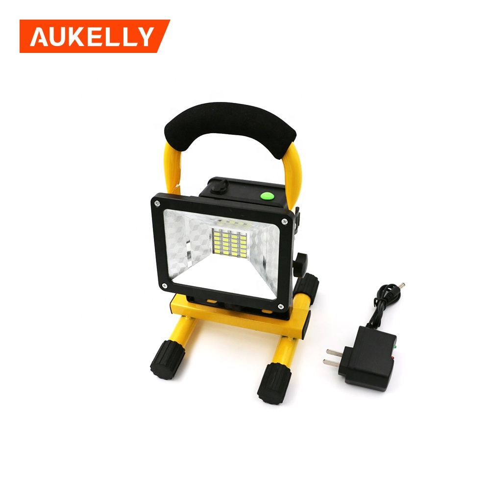 Aukelly New Product IP65 rechargeable led worklight 30w USB Charging LED work light Site Light