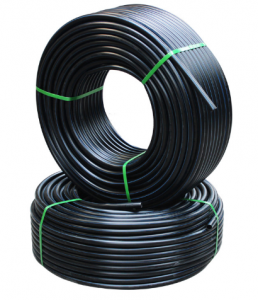 Черный пластиковый рулон водопроводной трубы HDPE