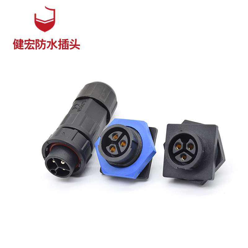 The  difference of waterproof plug and ordinary plug