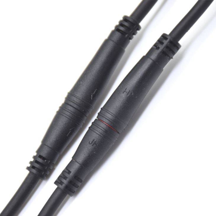 Wholesale OEM/ODM China Factory dB9 to M12 5pin Waterproof Cable