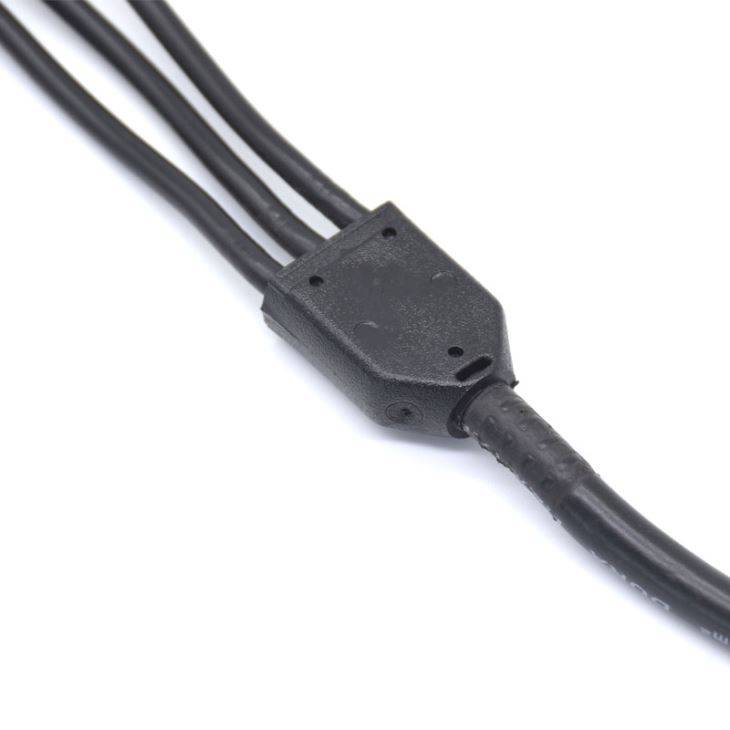 Y Type Waterproof Cable IP67 12v 5 Pin 3 Way