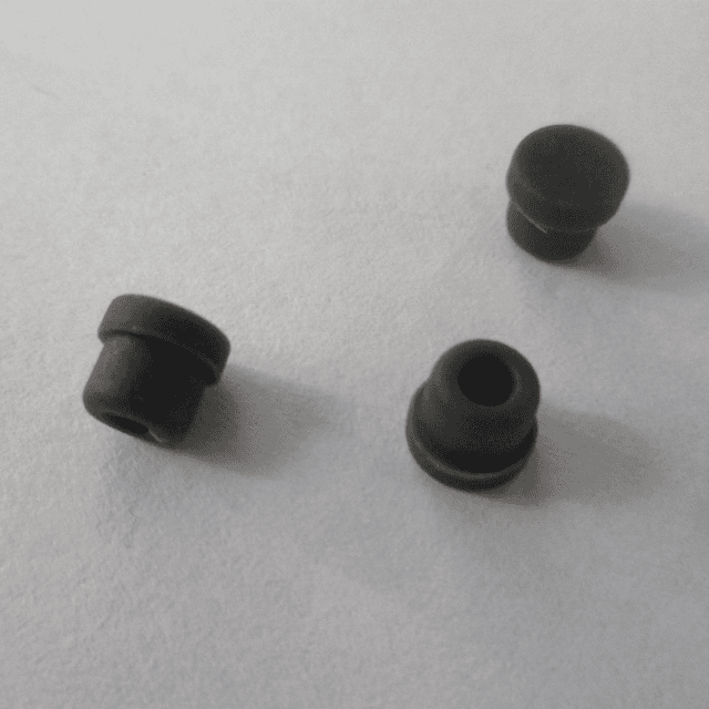 4.0 4.2 mm anti dust anti slip waterproof mini silicone plug stopper cap feet small silicone plug