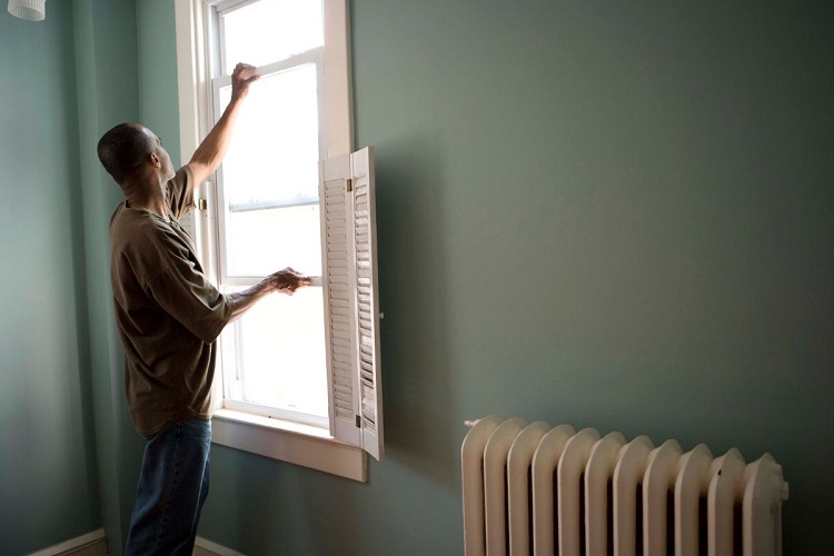 DO YOU HAVE POOR HOME VENTILATION? (9 WAYS TO CHECK)