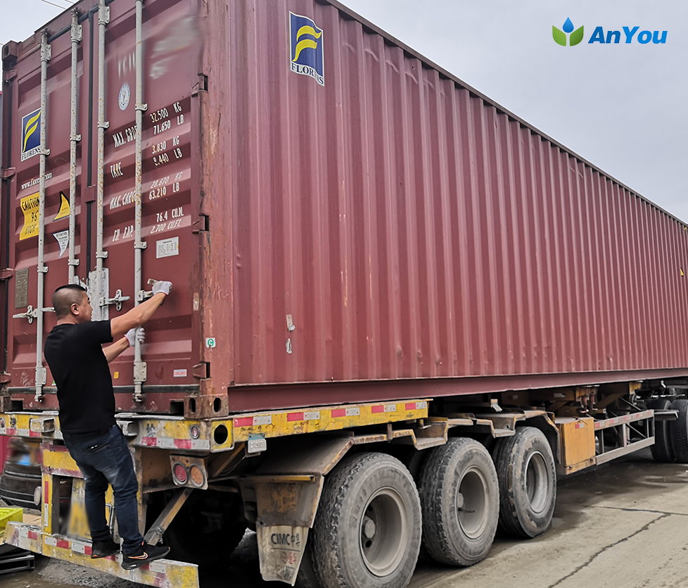 40″ Full Container Irrigation Products to Peruvian Customers