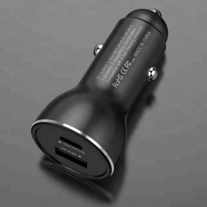 ایلومینیم کھوٹ کار چارجر فوری چارجر کار لائٹر USB موبائل چارجر ٹائپ سی کار چارجر ایل ای ڈی لائٹ کے ساتھ