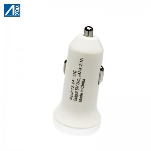 4.8A Quick Charge Car Charger 4.8A USB Car Charger  Dual USB Car Adatper 24W fast charge Mobile phone charger