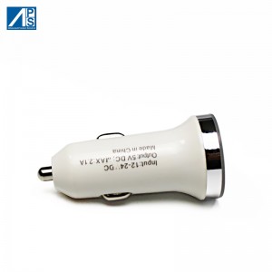 4.8A Quick Charge Car Charger 4.8A USB Car Charger  Dual USB Car Adatper 24W fast charge Mobile phone charger