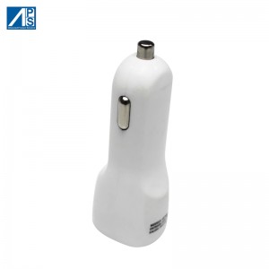 USB Car Charger 2.4A fast charge  car Adapter dual USB charger Mobile phone charger
