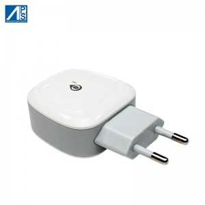 USB Wall Charger 18W US Adatper Travel Adatper AC adatper for Phone, iPad and Tablet 3.6Amp 2 Port White Mobile phone charger