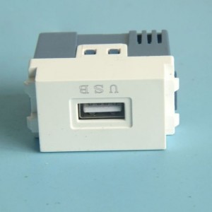 5V 3.6A USB ساکٹ 5V 9V 12V چارجنگ پاور آؤٹ لیٹ پورٹس الیکٹریکل USB ساکٹ