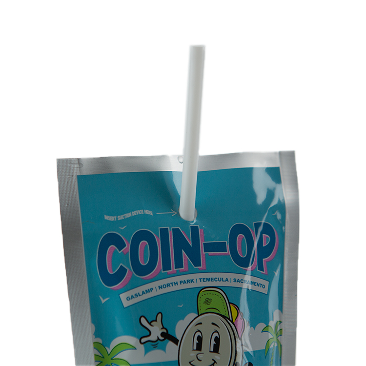 https://cdn.goodao.net/beyinpacking/12oz-custom-drink-pouch-drink-pouches-with-straw-wholesale-3.jpg