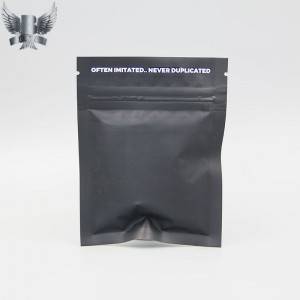 Custom cannabis packaging flat bags with matte surface 1g dried flower