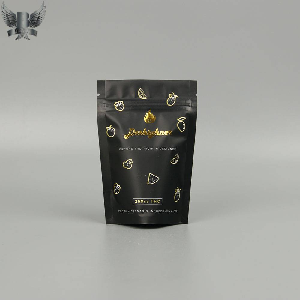 Premium smell proof  bags mylar bags wholesale gloden stamped Featured Image