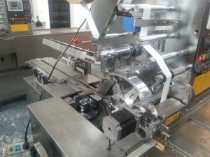candies Wrapping machine