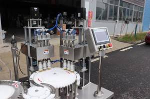 detection reagent tube filling and capping machine