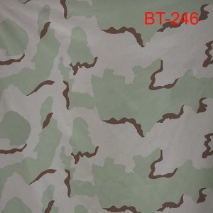 3-Colour desert camouflage fabric