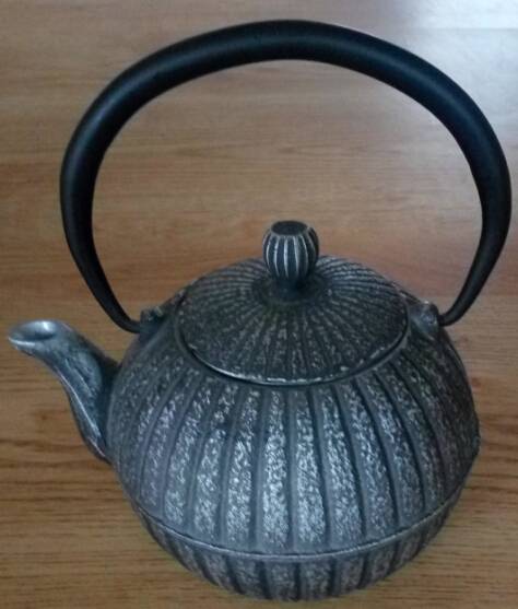 hot sale colorful cast iron tea pot