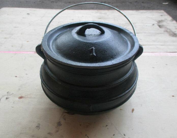 cast iron potjie pot size 1