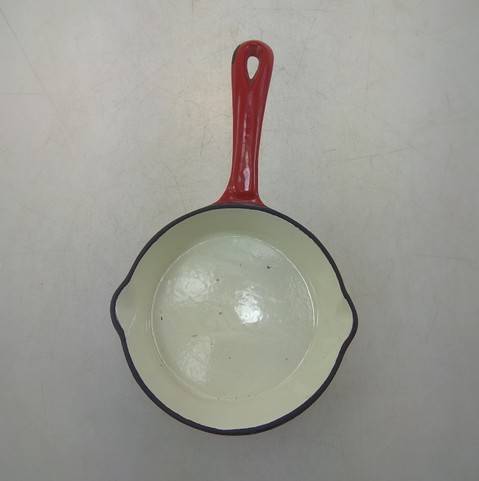 Mini cast iron eggs fry pan, enameled coating