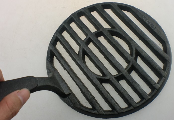 hot sale cast iron camping preseasoned BBQ grill pan with handle