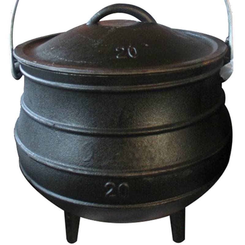 Camping large cast iron potjie pot