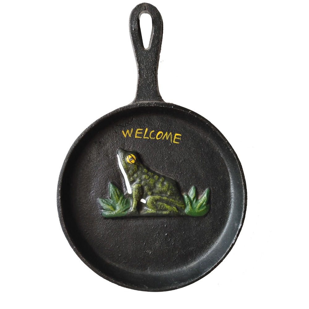 hand-painted cast iron frog skillet fry pan with single handle, Pre-seasoned, in various size