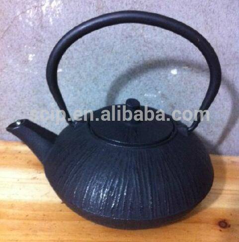 CE/EU certification factory top quality cast iron teapot with Tea Strainer