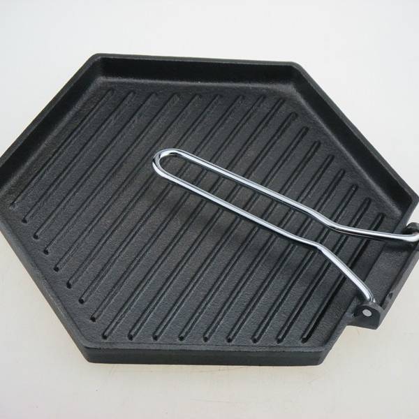 Hexagon shape cast iron grill pan with steel foulingeee wire handle
