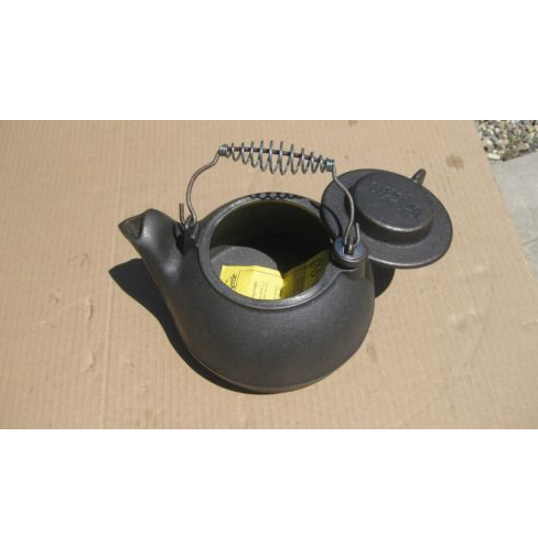 Glass Top Wagner Ware Dutch Oven With Trivet