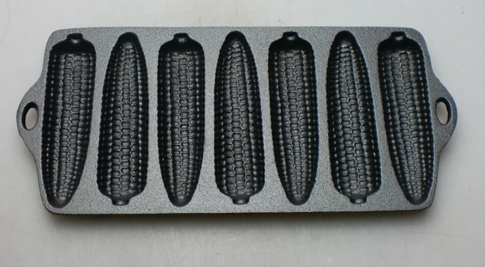 cast iron cornbread pan
